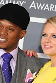 MTV and VH1 Grammy Night Live (2013)