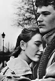 Das Mädchen aus dem Fahrstuhl (1991)